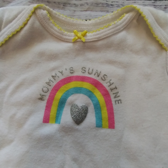 Outfit - Picture 3 of 4